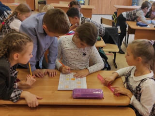 Всероссийский НИИ гидротехники им. Б.Е. Веденеева организовал уроки энергосбережения для более 500 школьников Санкт-Петербурга