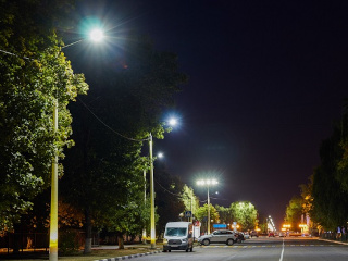 Переход на LED-освещение улиц и дорог равен отказу от тысяч автомобилей