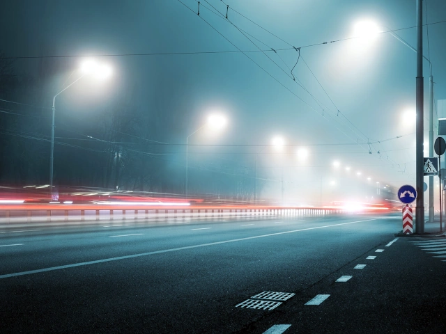 Минэк отчитался о росте освещенности российских дорог и отметил рост числа светодиодов на дорогах и улицах в России на 25% за год