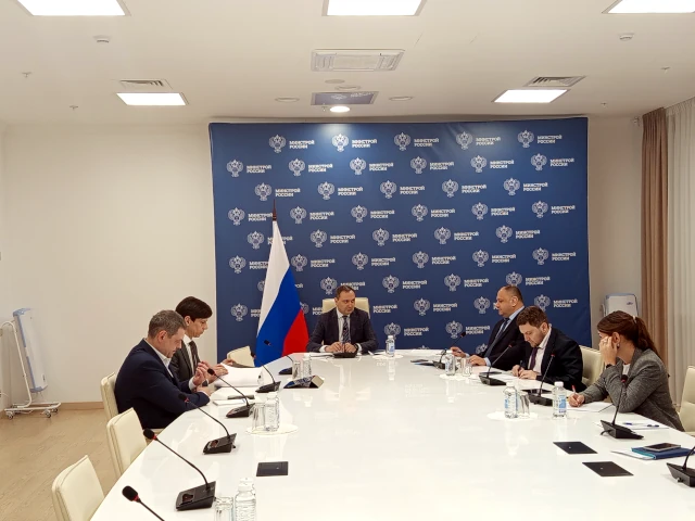 Контроль подготовки очередного отопительного периода обсудили в Минстрое России