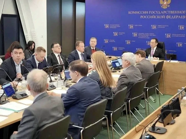 На заседании комиссии Госсовета РФ обсудили способы снижения энергоемкости ВВП